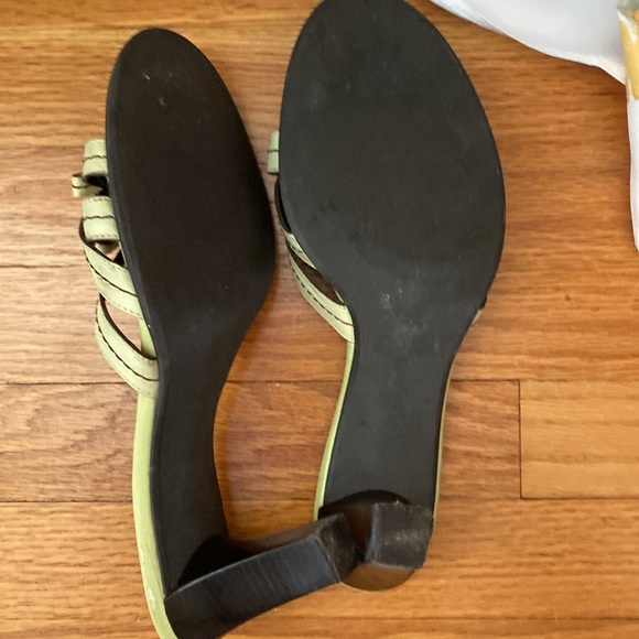 Adorable Franco Sardo shoes 3” heel - Picture 3 of 5